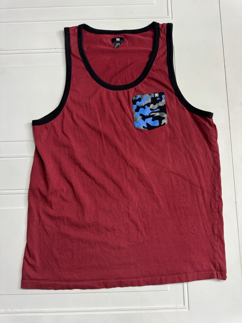 DC Shoes Tank Top Mens L Maroon Camo Pocket Sleeveless Shirt Skateboarding